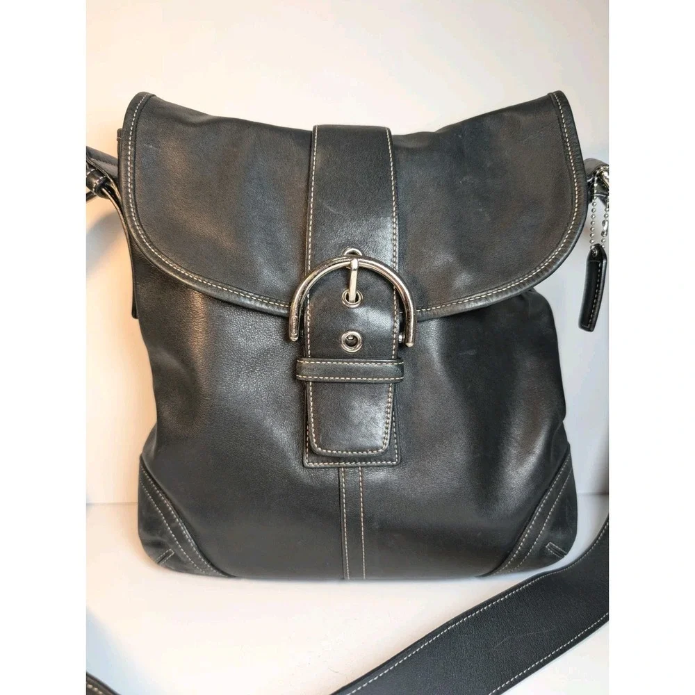 VTG COACH Soho Black Leather Shoulder Bag Crossbody Purse Buckle Adjust Strap